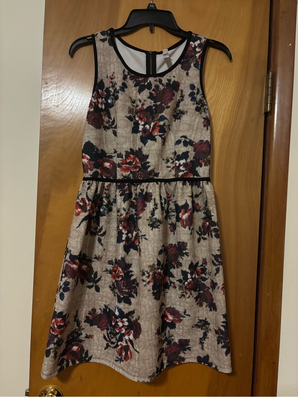 Xhilaration Beige Floral Dress with Burgundy M